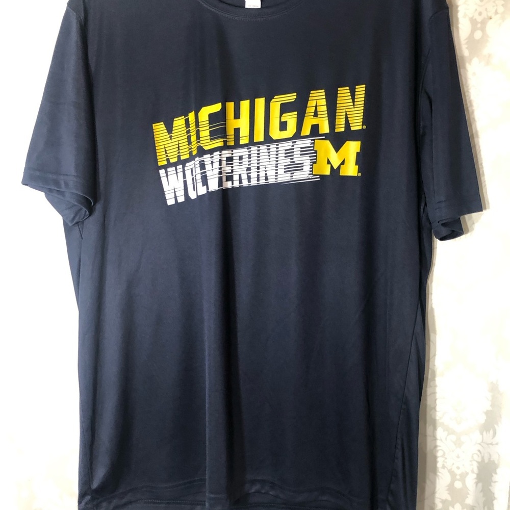 Michigan Wolverines Tee XL - Picture 9 of 9
